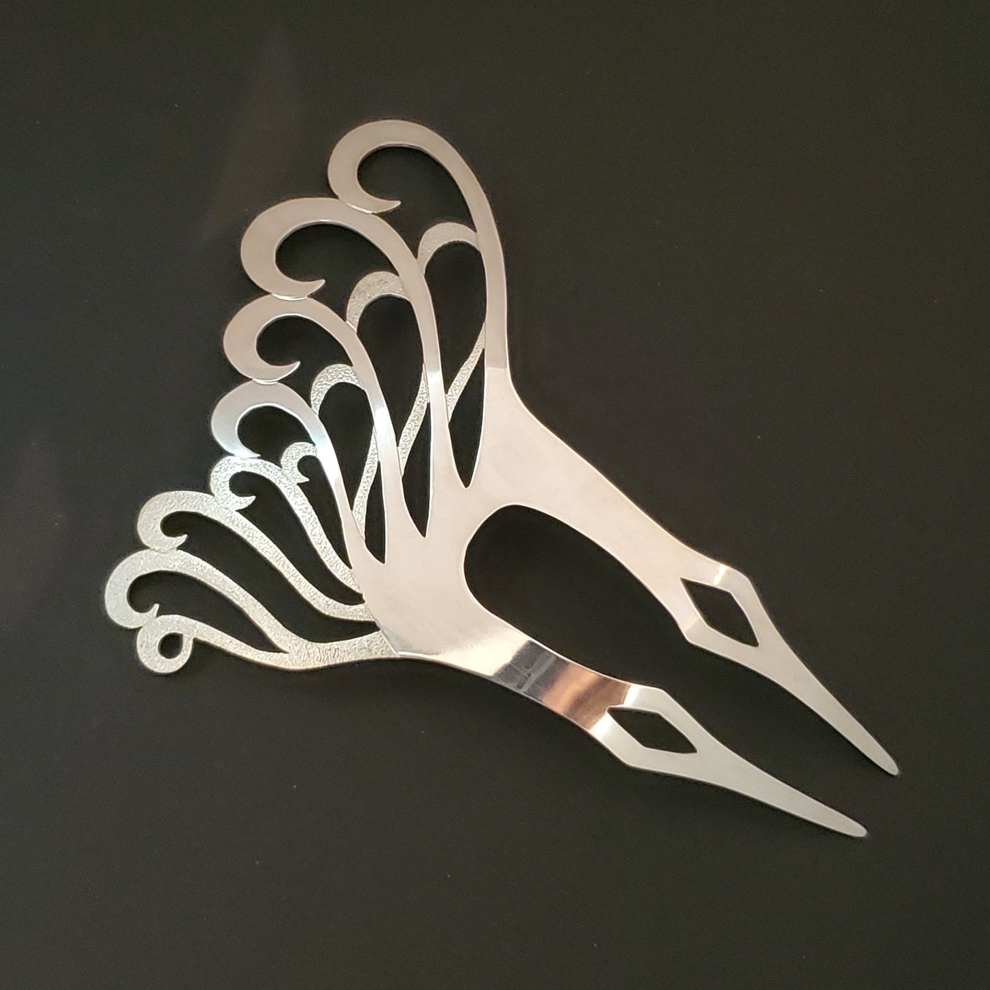 wave and butterfly tuft of hair kanzashi