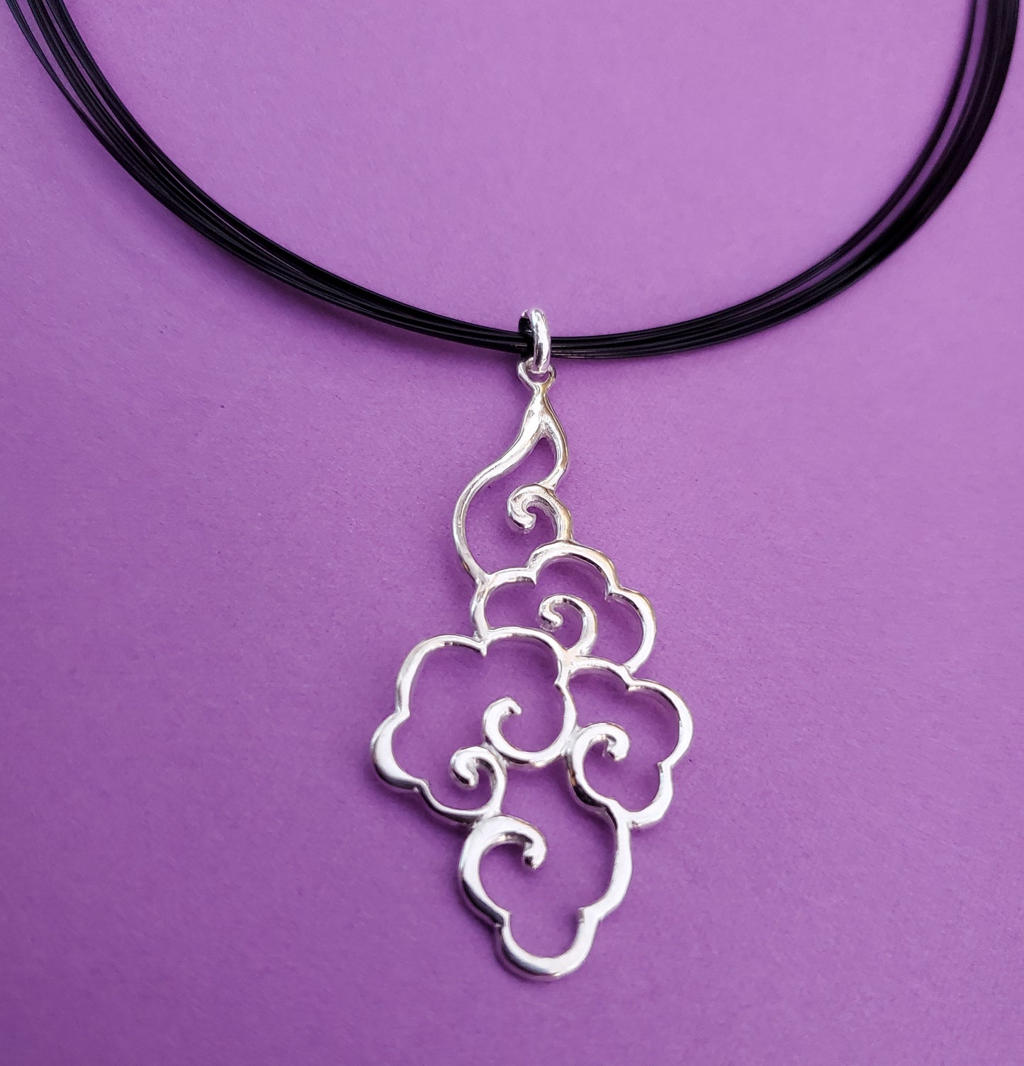 Zuiun Necklace