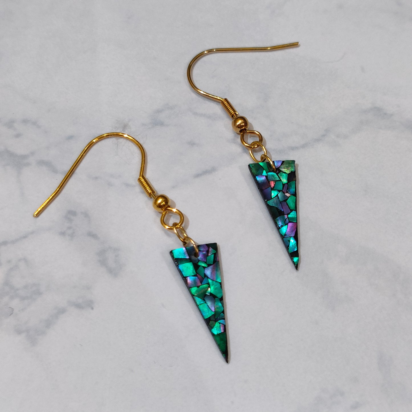 Paper mother-of-pearl kihaku "inverted triangle" earrings