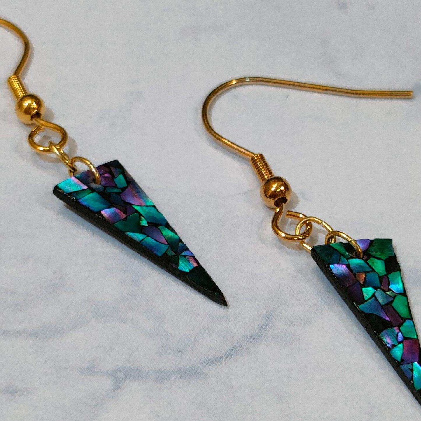 Paper mother-of-pearl kihaku "inverted triangle" earrings