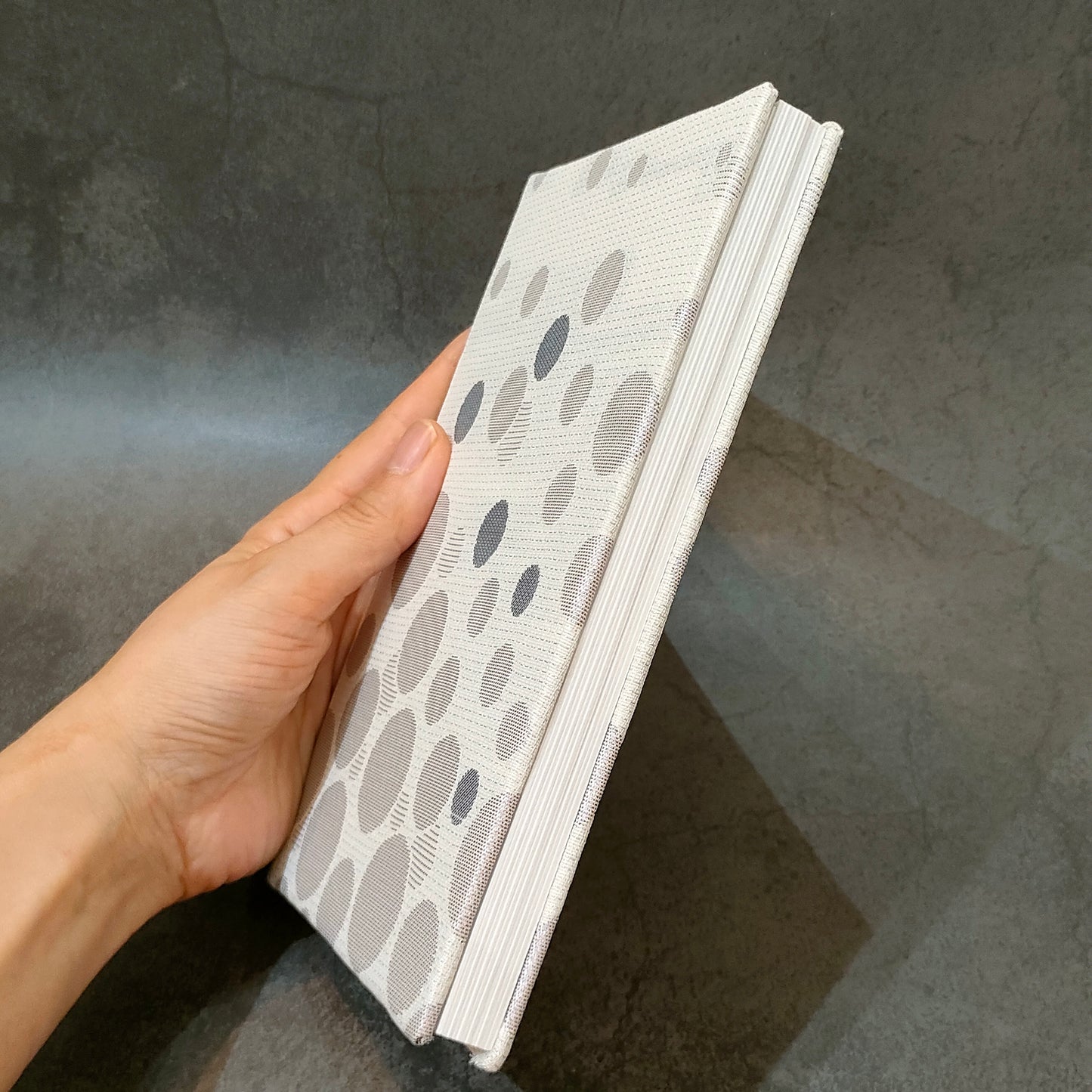 西陣織 御朱印帳 北極星 白×銀