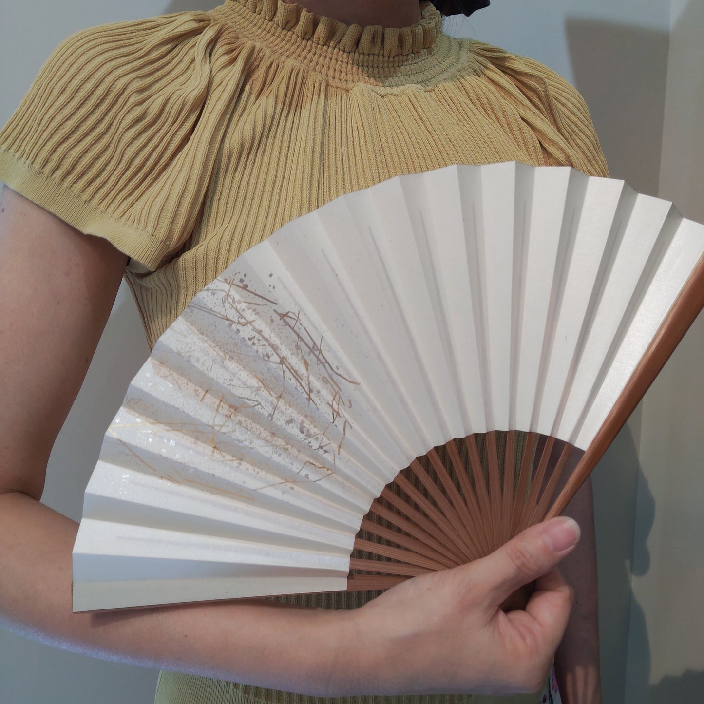 金彩扇子 箔図 image2 白