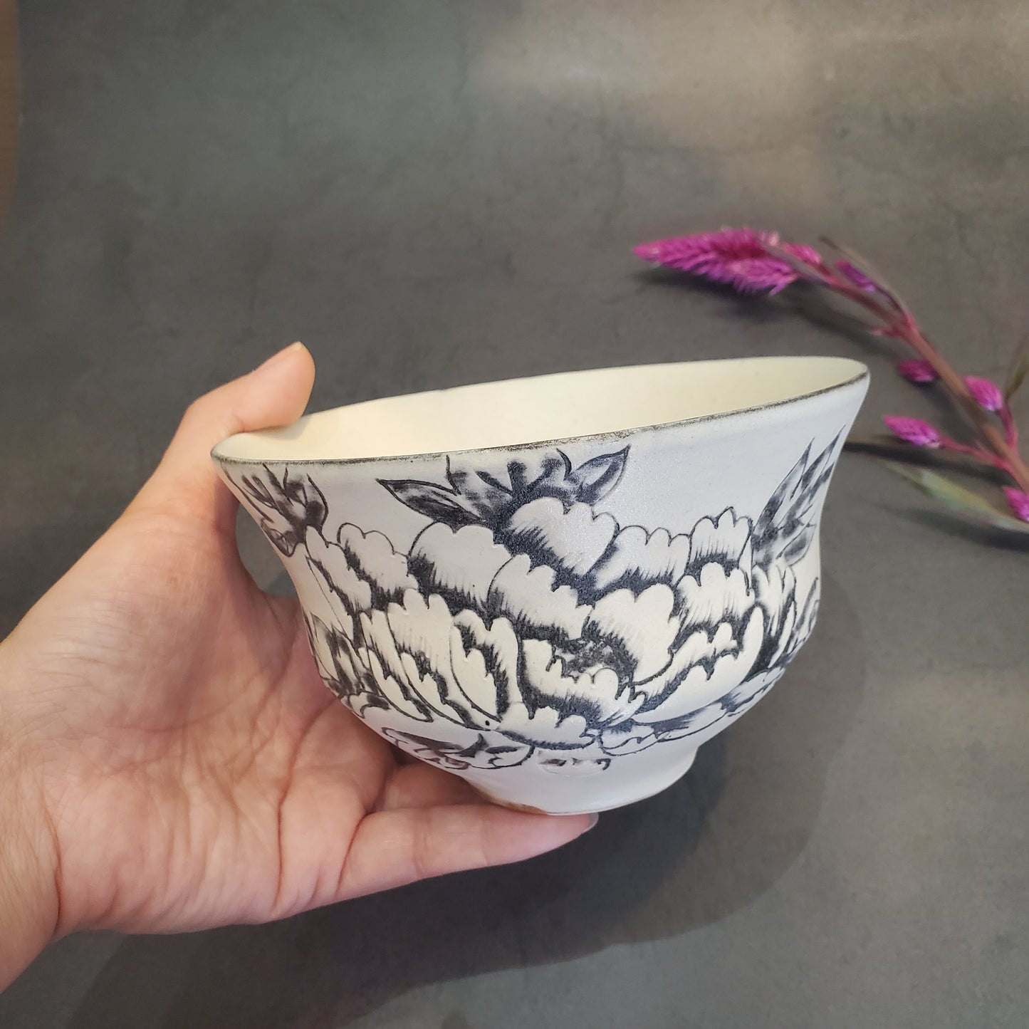 Scraping bowl "peony"